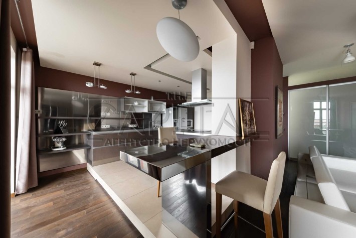 Оренда видової 3-к квартири БУЛЬВАР ТАРАСА ШЕВЧЕНКО, 11  Паркінг - фото 1