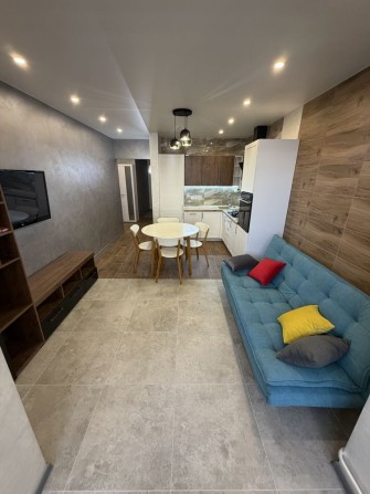 Сдам 1 ком Центр новый дом Свет не отключают - фото 1