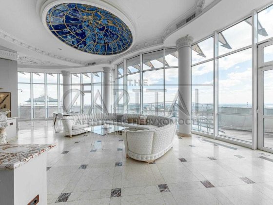 Аренда эксклюзивной квартиры Пентхаус с бассейном Печерский район 2 уровня терраса вид