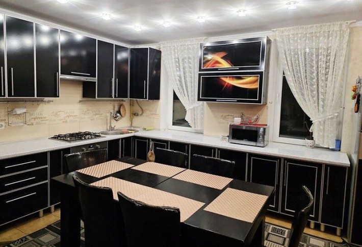 Здається чудова 2 кімната квартира район Старе місто. - фото 1