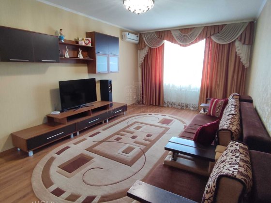 RLT M01 Оренда 2 кімнатної квартири з євроремонтом автономним опаленням по вул. Старобілоуській Чернигов