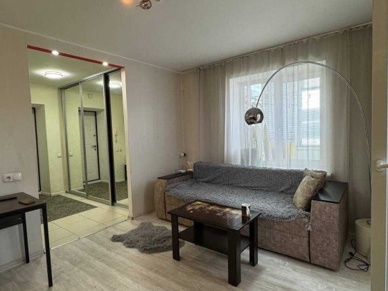 Здам 2к велику квартиру Червоний Камінь 4/16 тварини можна для пари Днепр