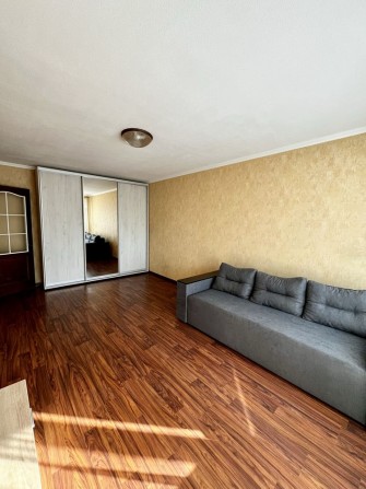 Здам 1 кім квартиру  на пр.Богдана Хмельницького - фото 1