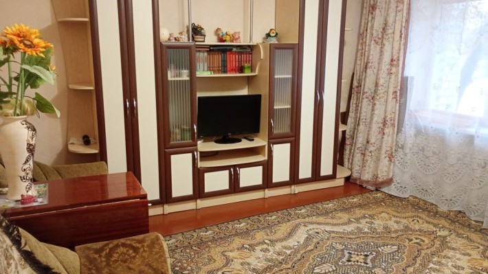 Здається 2-х кімнатна квартира на Черняхівського - фото 1