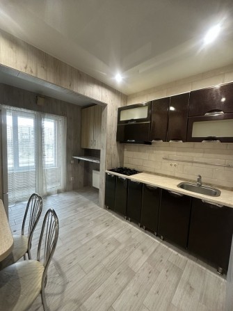 Аренда 1 комнатной квартиры в новострое ул.  Новокузнецкая - фото 1