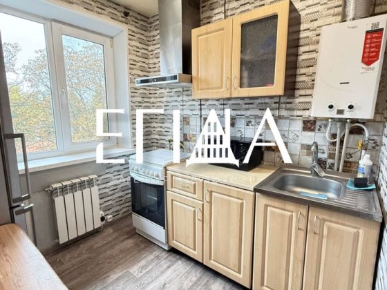 2-кімнатна квартира Новомиколаївка Кропивницький