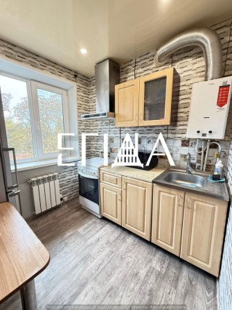 2-кімнатна квартира Новомиколаївка - фото 1