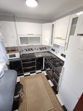 Оренда 3-кімнатної квартири, Район Новомиколаївка, вул. Нікітіна - фото 1