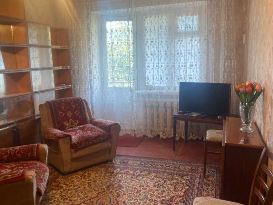 Свободна 2-х комнатная квартира, центр, набережная Дніпро