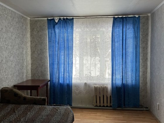 Сдам  1 ком квартиру 12 квартал ул Квартальная Б. Хмельницкого Дніпро