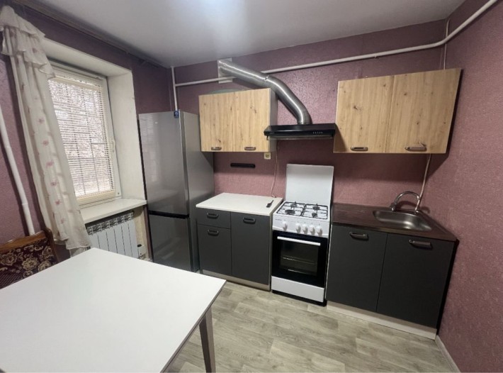 Оренда 1к.кв біля Мед.коледжу - фото 1