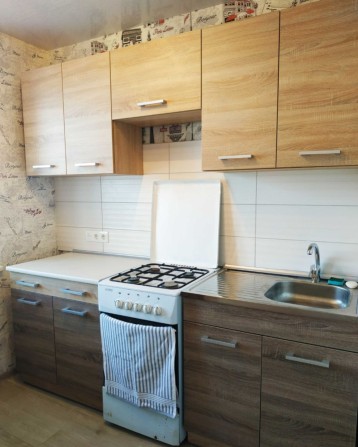 Сдается 2х комнатная квартира, 5/5 этаж, ул. Яценко, р-н 5 горбольницы - фото 1