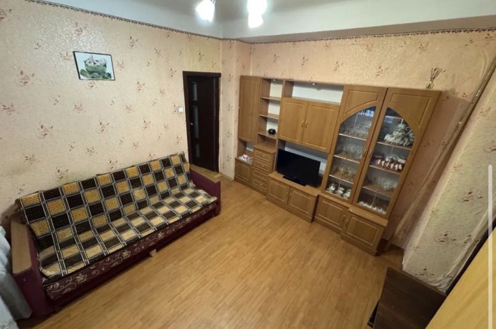 2 х кімнатна, вул Черняхівського - фото 1