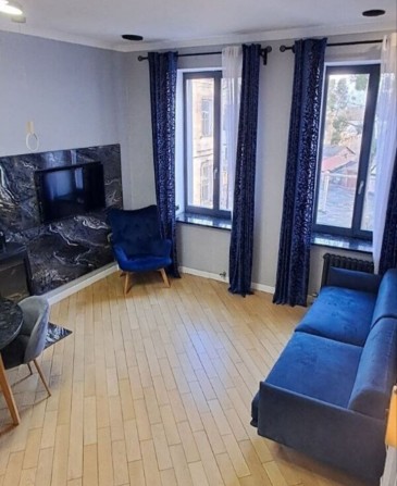 Оренда 3 к квартири в центрі міста - фото 1