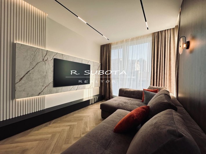 3.к. студия ЖК Небо 71м2 Новодворянский Парк Шевченко Башни - фото 1