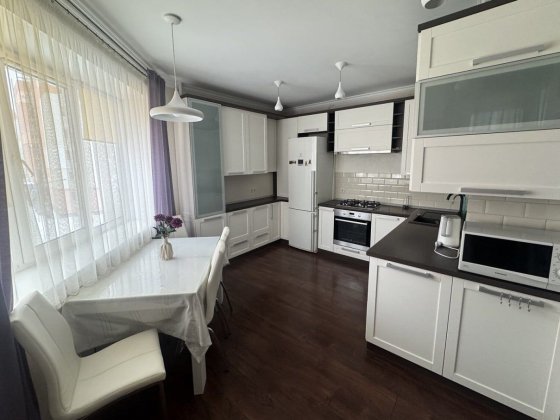 Здається Шикарна 3 кімната квартира на Поділля. Винница