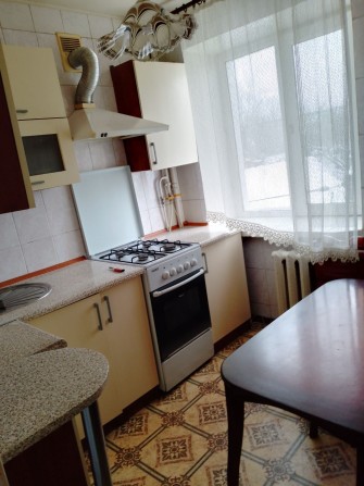 2х кімната,вул.Володимирівська,12 тис - фото 1