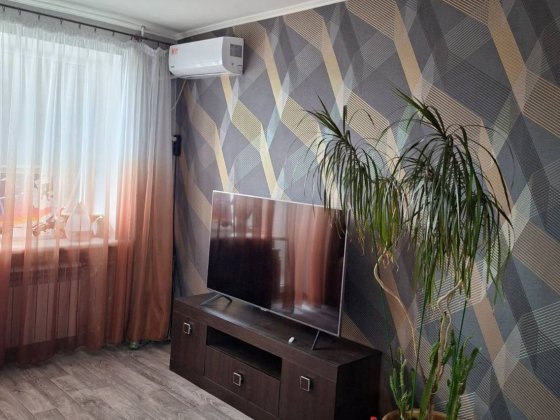 Сдам однокомнатную квартиру Дніпро