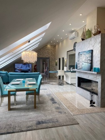 Оренда унікального пентхаусу з сауною та джакузі з видом на Високий Замок вул Польова - фото 1