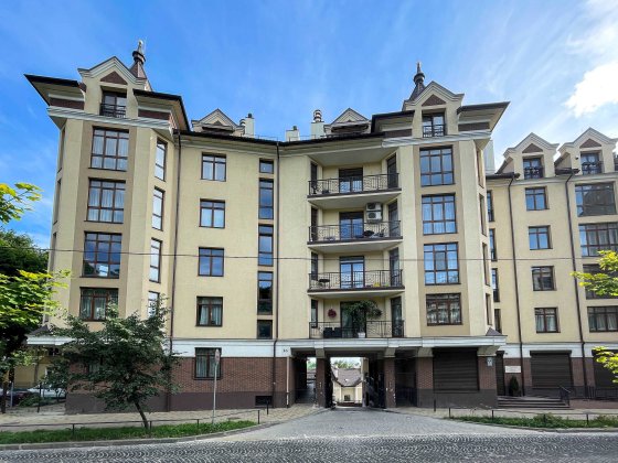 Оренда 4-кім., квартира в новобудові, ближній центр, вул. Лисенка Львов