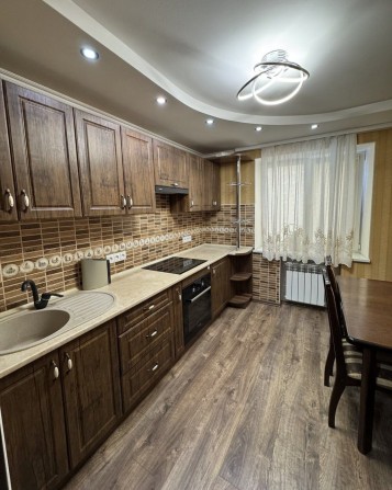 Здається чудова 2 кімната квартира проспект Космонавтів. - фото 1