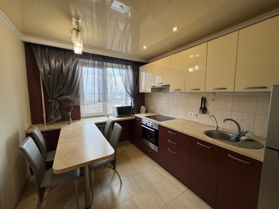 Здам 1кім квартиру вул. Набережна Перемоги 130 Дніпро