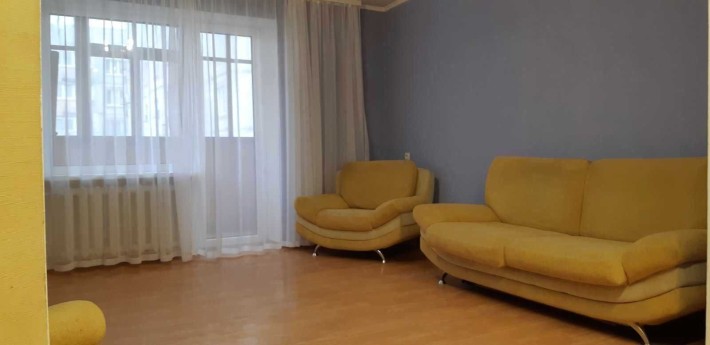 Сдаётся 3х комнтная квартира на ул.Дарницкая 11 - фото 1