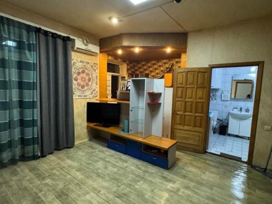 2 комн центр , Яворницкого 46 Днепр