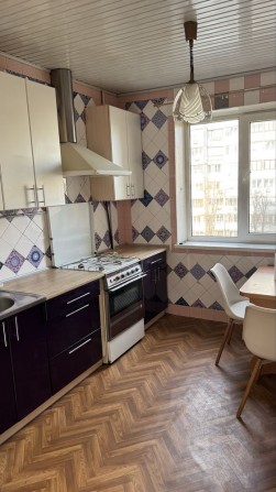 Здається простора 3-кімнатна квартира, Оболонь, Героїв Дніпра 7 - фото 1