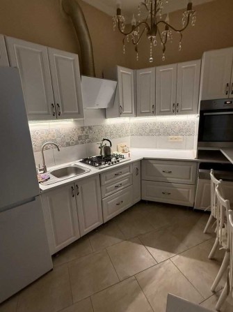 Здається 3-к квартира у Ближньому Центрі по вул. Тершаківців - фото 1