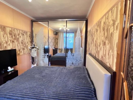 Сдам 2к квартиру на Мономаха 8. Самый Центр города Дніпро