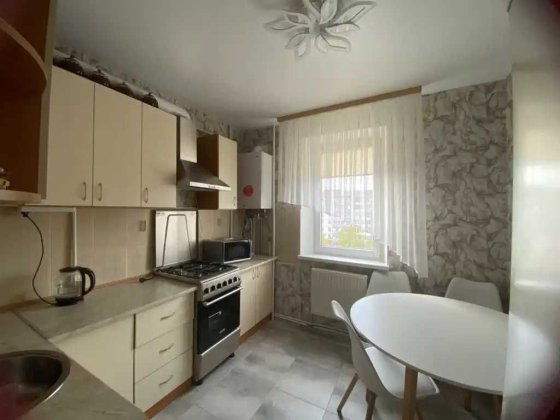 Сдаётся 2-комнатная квартира в самом центре Днепра  ул Старокозацкая.