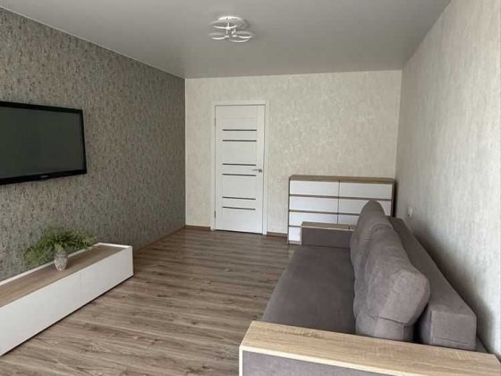 Сдатся 1 комнатная квартира ,Запорожское шоссе, 38 Днепр