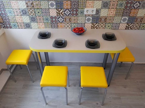 Від господаря 2-кім, евроремонт, все окремо.