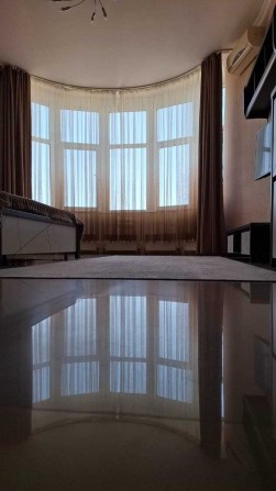 Здам гарну 1 кімнатну квартиру 53 м  ЖК Цветок на вул. Інглезі/ Корольова - фото 1