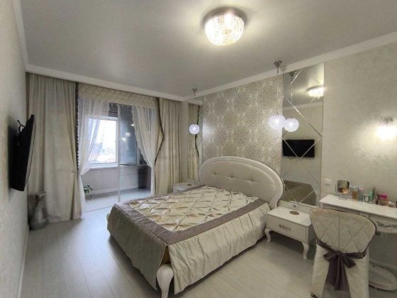 Сдам шикарную  2х ком квартиру с Евроремонтом на ул.Сахарова - Кадор Одеса