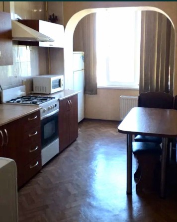 Сдаю  Большую  1 комнатную квартиру в Соляных / Меьничная‼️ - фото 1