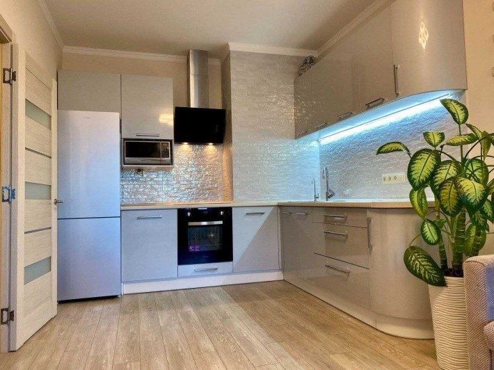 Сдам однокомнатная квартира Фонтан ЖК 35 Жемчужина - фото 1