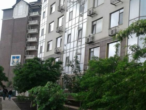 Кадор ГЕНЕРАТОР 4 сп.места.1 ГОД-8500.Если толькоЛЕТО (8500*2- в месяц) Одесса