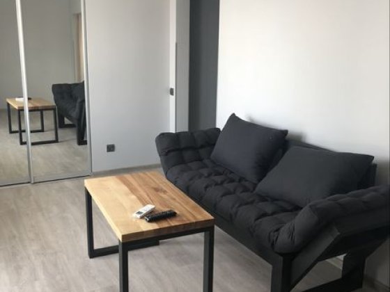 Власник 1-к Палац Україна Велика Васильківська 114 Київ