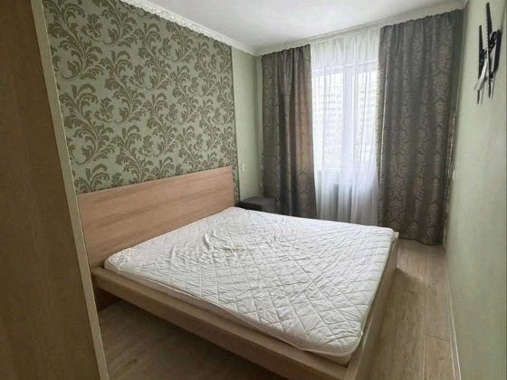 Оренда 2 кімнатної квартири вул. Володимира Великого