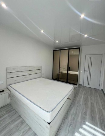 Оренда 1-к квартири на вул. Зелена, ЖК "Viking Park" - фото 1