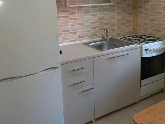 1к.Пасічна (автогородок), поруч ліцей Героїв Крут Львов