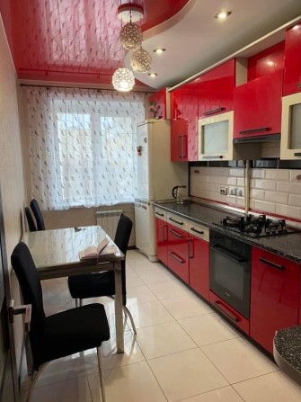 Оренда 3-х кімнатної квартири по вул. Трильовського - фото 1