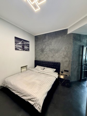 Апартамент на вул. Шота Руставелі 20б, ТЦ "Гулівер" 67м2 - фото 1