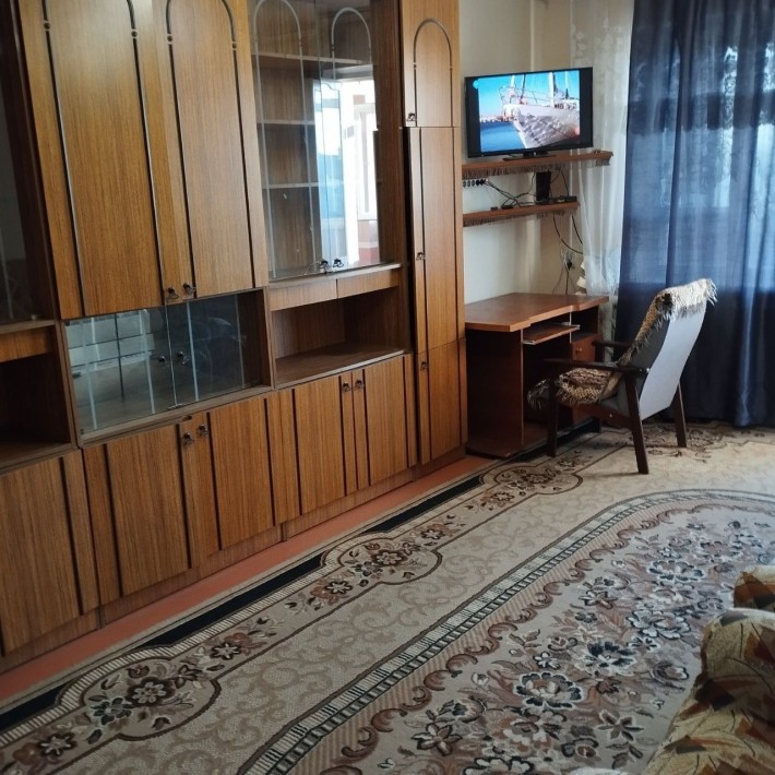 Здаю 1 к.к. пл. Перемоги, своя - фото 1