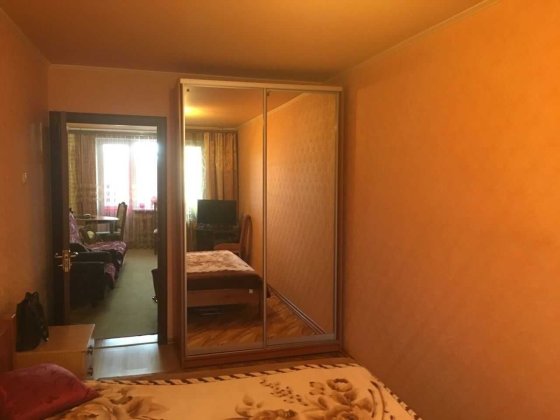 Сдам 2х комнатную уютную квартиру ,хорошая косметика Дніпро