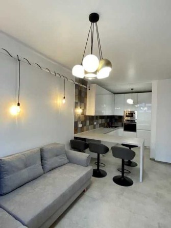 Оренда СТИЛЬНОЇ кв. ЖК " Семицвіт " вул. Шевченка 60, 15 хв до центру - фото 1