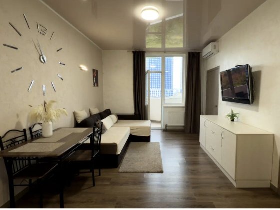 3 км 3пов/17 отХозяина жкОдiсей Генератор Аркадия рядом Одеса