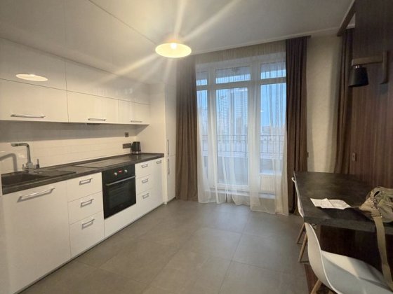 Сдам кухня студия и отдельно спальня 15 000 тыс гривен Центр Одеса